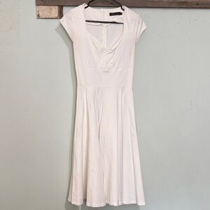 Retro pinup, rockabilly White Cap-Sleeve Midi Fit-and-Flare Dress